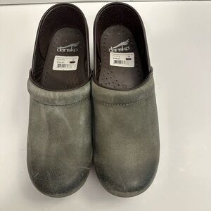 Dansko Professional Clog Green Size EU 39